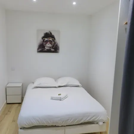 Mangin, Grand T2 Rénové, 2 Pers, Parking Inclus Nantes