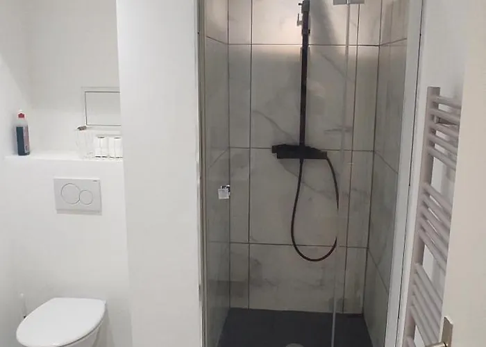 Mangin, Grand T2 Rénové, 2 Pers, Parking Inclus Appartement Nantes